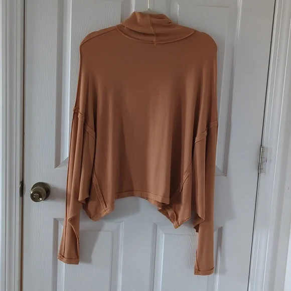 Free People Long Sleeve Top - Picture 5 of 8